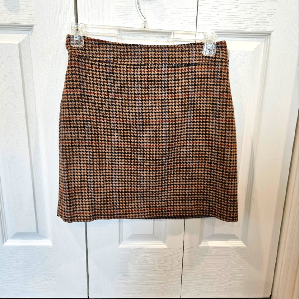J. Crew Size 6 Brown Houndstooth Skirt